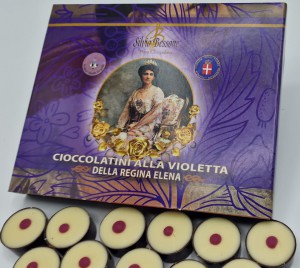 Cioccolatini alla violetta dedicati alla Regina Elena